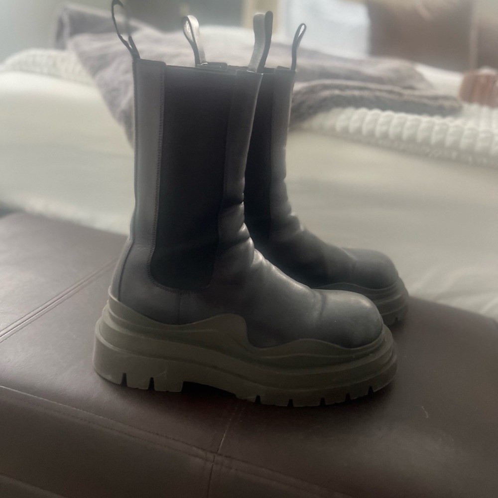 Black/Green Bottega Veneta Boots